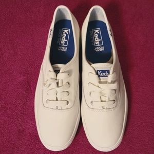 Women's White Keds Sneakers Size 6.5